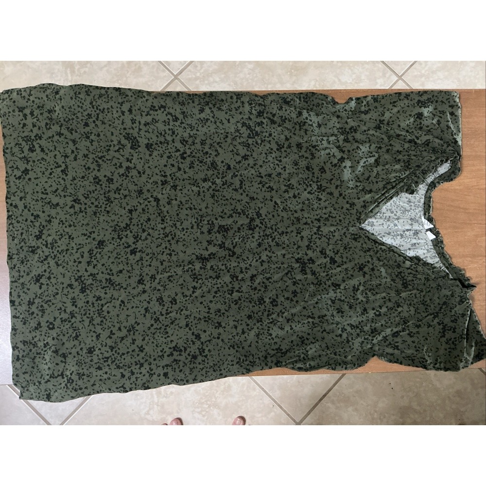 Dark green (Collard Color From RGB Hex Code) And Black Floral Gap Dress